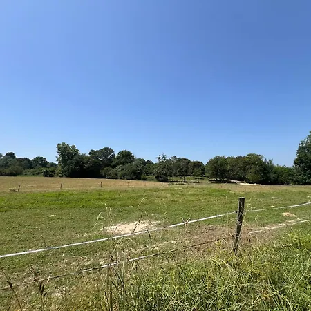 Nyaraló Domaine De Camentroun