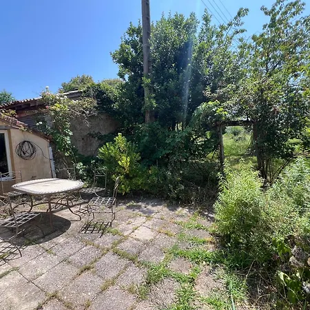Casa vacanze Domaine De Camentroun *